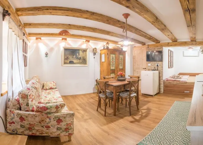 Rustic Apartment Petra