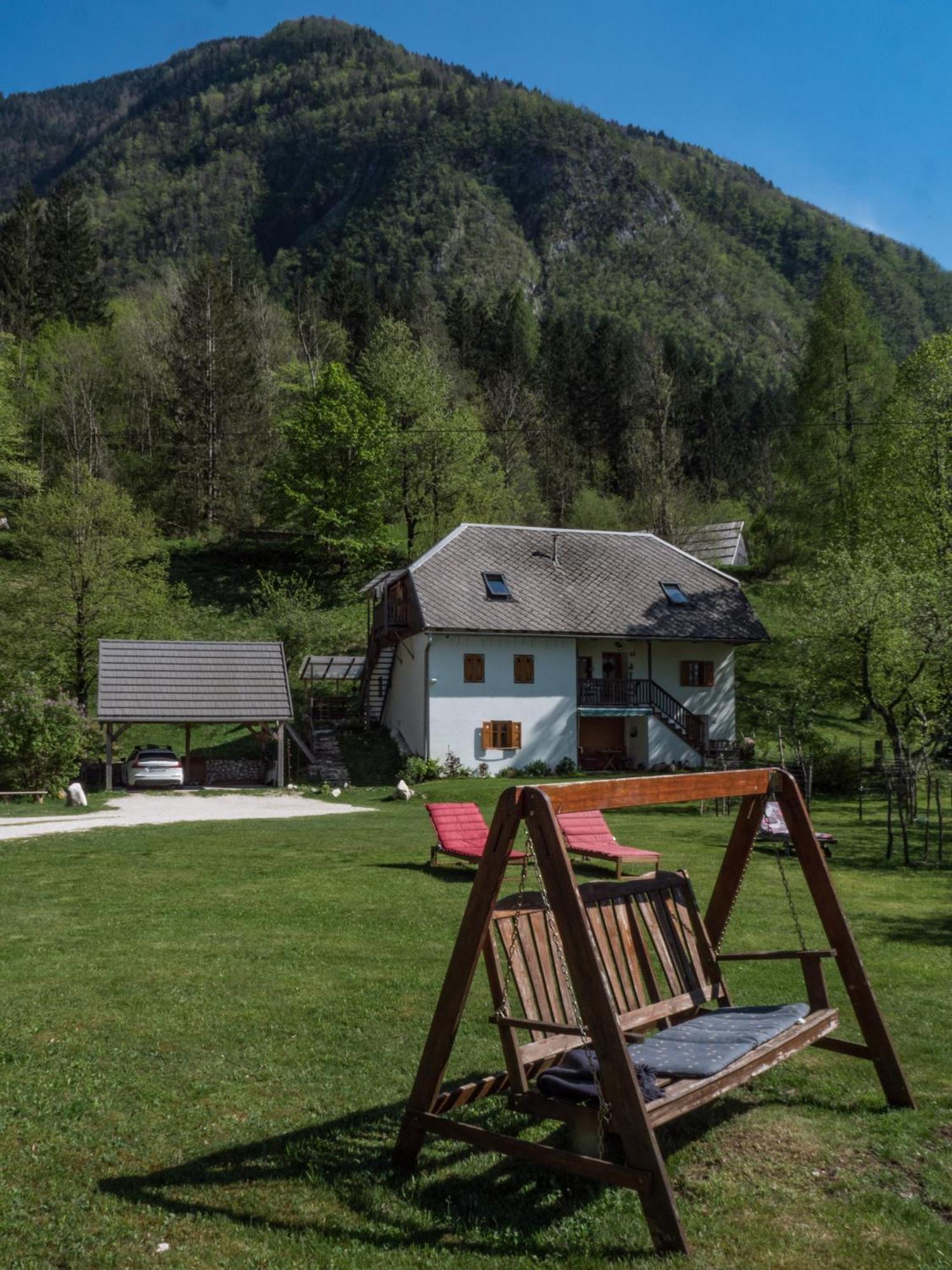 Rustic Petra * Soca